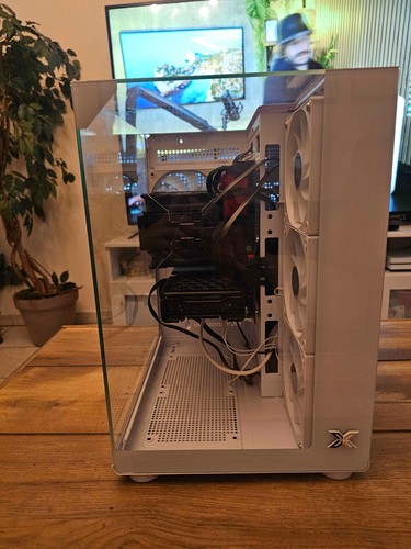 Vends cette tour gaming - je,