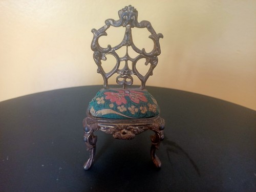 Chaise miniature porte montre - chaise, porte-montre