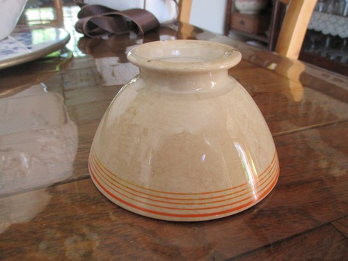 Petit bol ancien amand - petit,