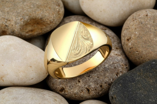 Bague chevalière coussin