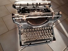 Machine à écrire Underwood