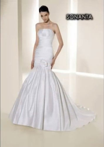 Nwt white one pronovias - one,