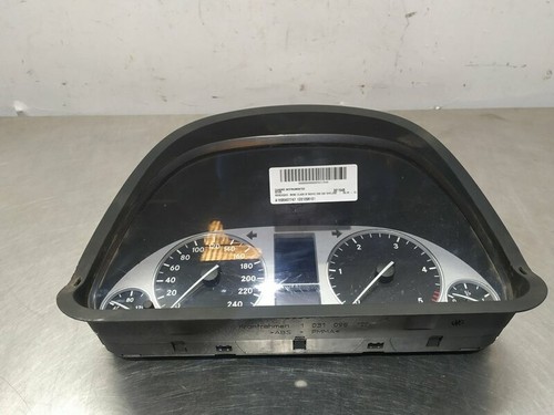 A1695407747 tableau bord - de,