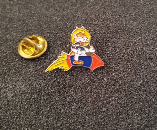 Pin poulain déjeuner - poulain,