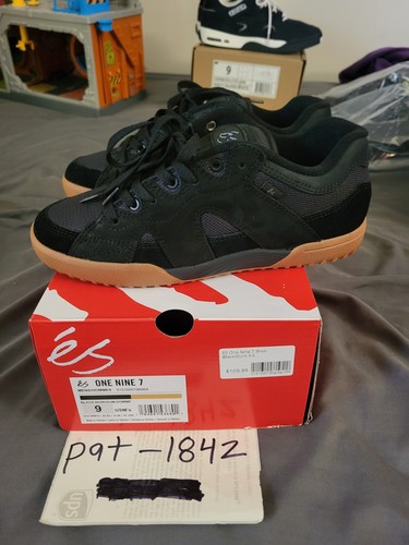 Footwear one nine size - one, 7