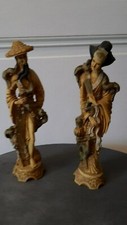 Couple de statuettes asiatiques en résine