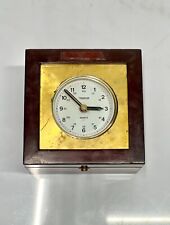 Ancienne horloge chronomètre