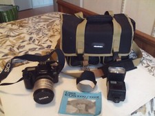 Appareil photo numérique Canon EOS 1000F n