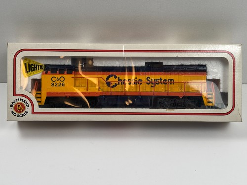 Bachmann locomotive 23 - -,
