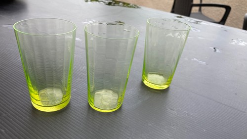 Ancien verre gobelet a - ancien,