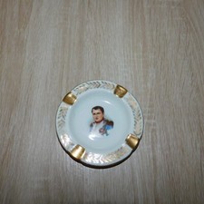 Cendrier en porcelaine Napoléon