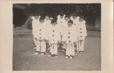 Carte photo, Cpa: Groupe de théâtre d'enfants déguisés en Pierrot