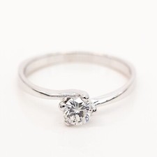 Anneau Solitaire 14K or Blanc