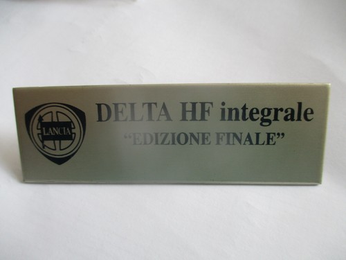 Plaque insigne logo - plaque,