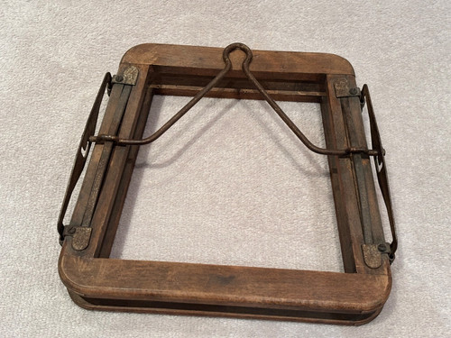 Ancienne presse pour - pour, raquette