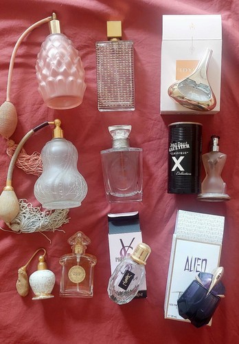 Lot flacons de parfum - 10,