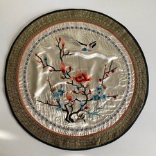 Set table rond soie brodee fleur 43cm silk Embroidered flower Placemat Dun Huang