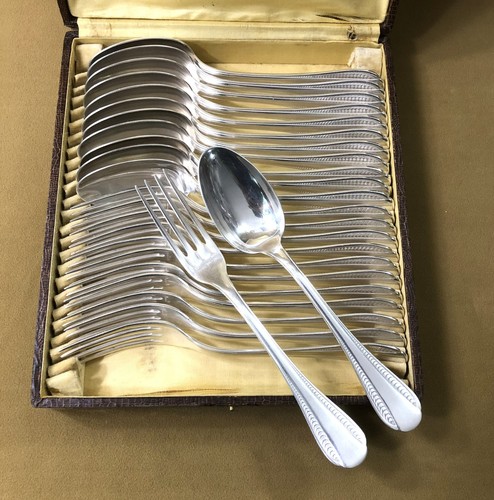 Ménagère couverts de - 12,
