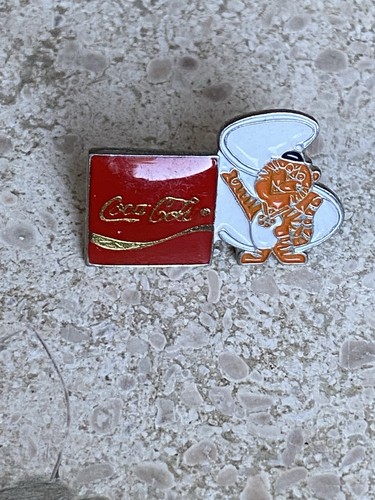 Pin coca cola jeux - pin’s, coca-cola