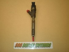 INJECTEUR TOYOTA YARIS 1.4 D4D 75 CV 0445110214 / 1ND  2004