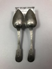 2 anciennes CUILLÈRES À RAGOÛT (18e?) en étain Marquées Ch GRANDIERE