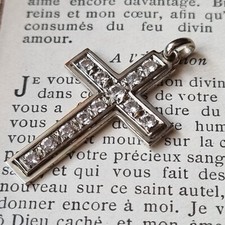 Croix En platine et 12 diamants Neuve stock ancien 35x29mm 1,9 g