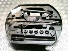 Cric (Ensemble depannage) RENAULT LAGUNA 3 PHASE 1 995040007R