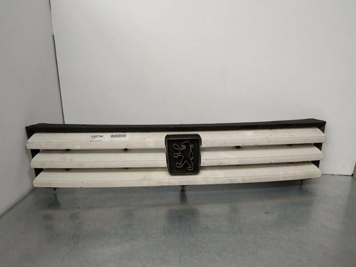 960213077h grille gauche capot - gauche,