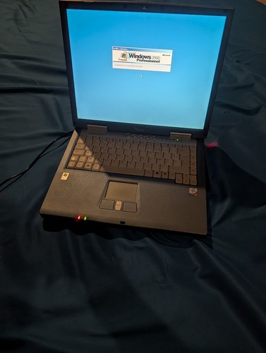 Portable fujitsu siemens - portable,
