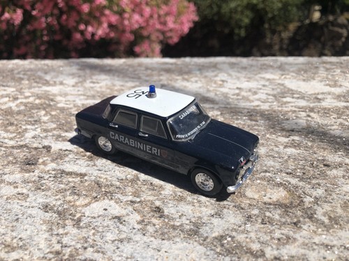 Alfa romeo giulia carabinieri - romeo,