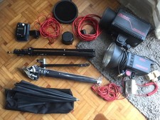 KIT  Complet STUDIO 2 PROJECTEURS  / FLASH MULTIBLITZ + ACCESSOIRES