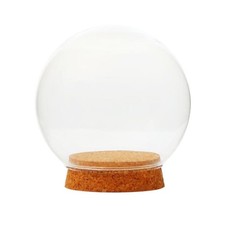 Cloche en verre avec dôme