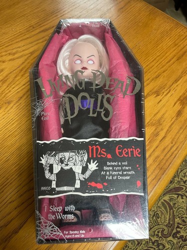 Living dead dolls - living, eerie