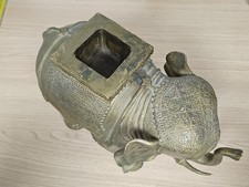 Ancienne statue indienne en