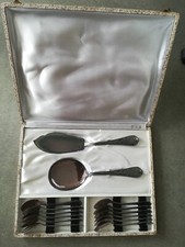 Ménagère service dessert