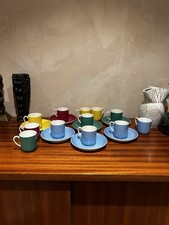 Lot de tasses & sous-tasses