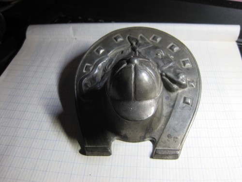 Ancien encrier fer cheval en - a,