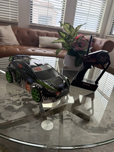 Very rare traxxas ken - rare, 1/16