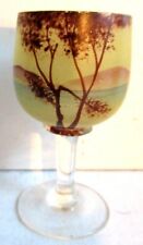 Verre à liqueur sur pied peint à l'émail Legras? Arbres, Paysage lacustre