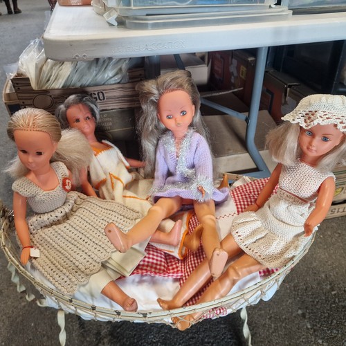Dolly gégé pour - dolly,