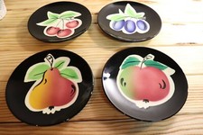 Service de 4 assiettes  à