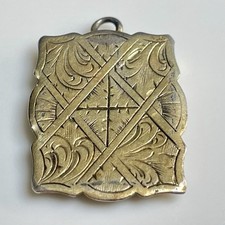 Ancien Pendentif ouvrant