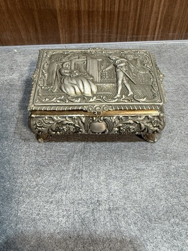 Ancienne boite coffret - boite, a
