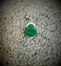 Pendentif Bouddha rieur en Jade Verte - monture argentée 20mm Artisanat vietnam