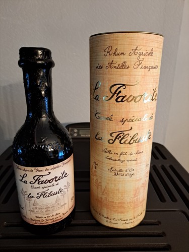 Rhum favorite flibuste - favorite,