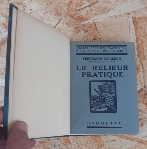 Relieur pratique girardon - relieur,