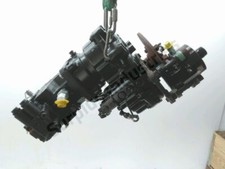 MOTEUR HYDRAULIQUE D'AVANCEMENT MANITOU MT 1820  / NE 8287