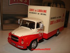 IXO ALTAYA CAMIONS D AUTREFOIS UNIC SAVERNE FOUGON CROIX DE LORRAINE au 1/43°