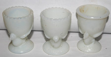 lot de coquetiers en opaline