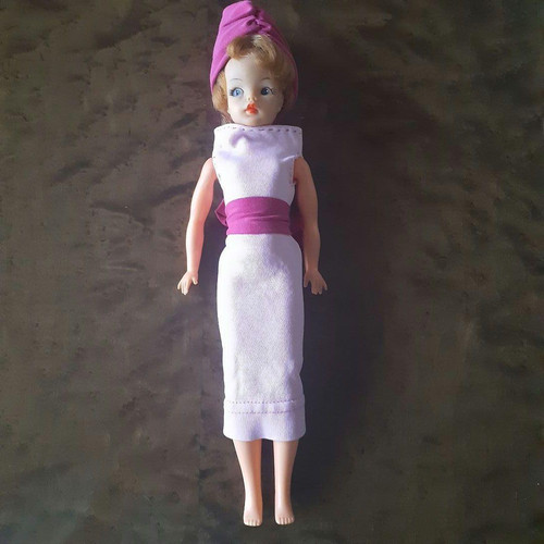 Poupée japonaise vintage